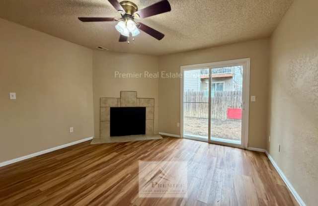 1160 Mazatlan Circle #C Gallery 4