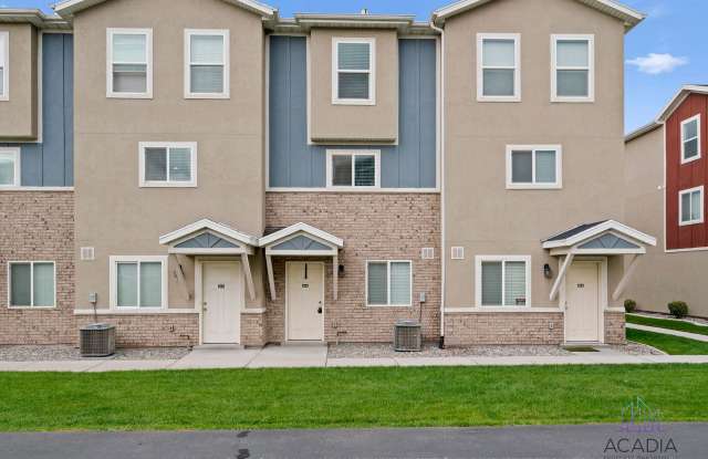 Modern 3BR Apt with Attached Garage  Stunning Mountain Views – Vineyard, UT photos photos