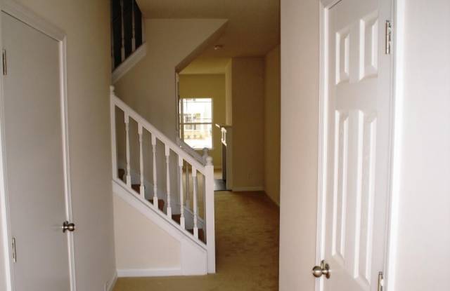 140 Stillwood Drive Gallery 3