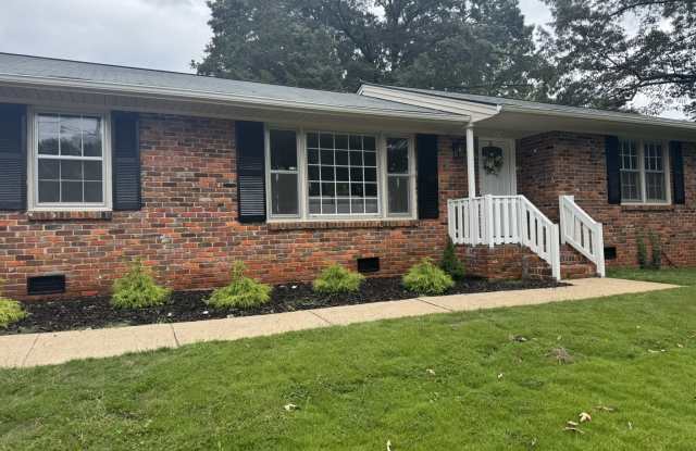 3706 College Park Circle Northwest - 3706 College Park Circle Northwest, Huntsville, AL 35805