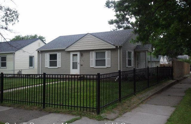 5159 Knox AVe N - 5159 Knox Avenue North, Minneapolis, MN 55430