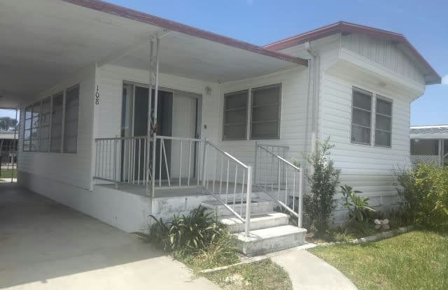 108 50th Ave. Terr. West - 108 50th Avenue Terrace West, South Bradenton, FL 34207