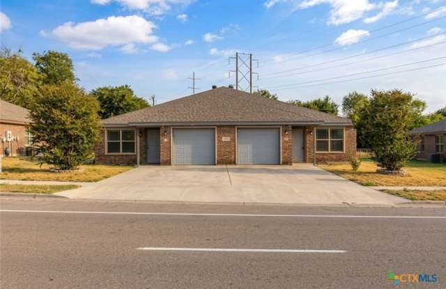 917 Brookview Drive Gallery 1