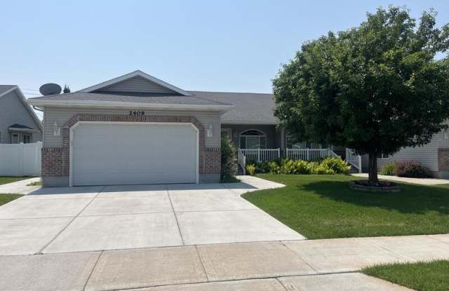 2409 Brandon Drive photos photos