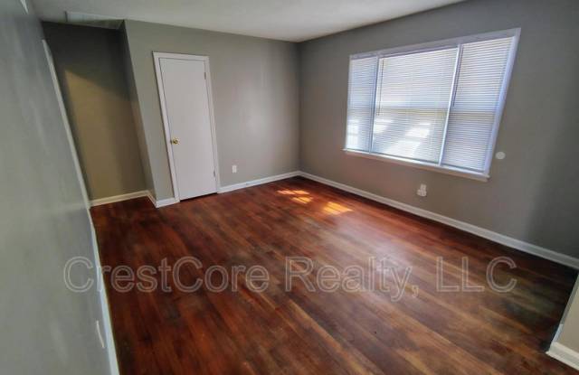 1688 Haywood Ave photos photos