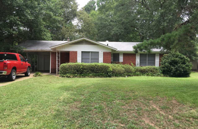 New Floors and Paint!! - 1016 Francais Drive, Shreveport, LA 71118
