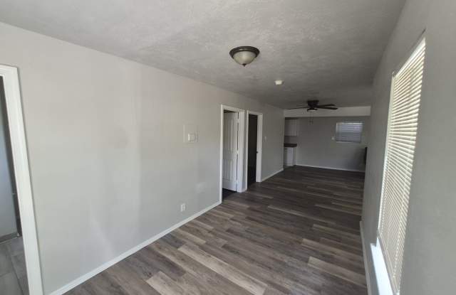 3723 W Martin St. Gallery 2