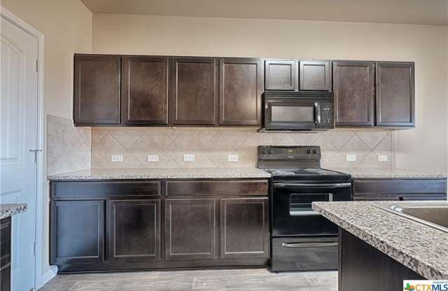 15208 Shell Bark Cove Gallery 4