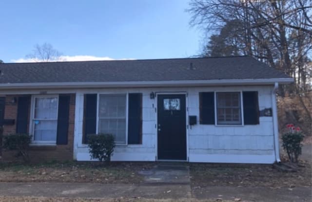 4550 Hershey Street - 4550 Hershey Street, Charlotte, NC 28213