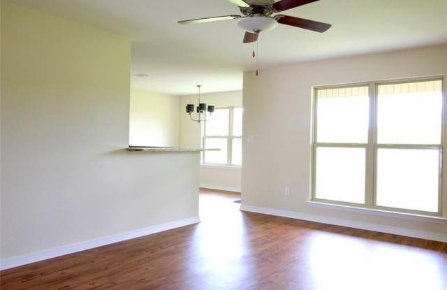 1152 Caer Beris Ct Gallery 2
