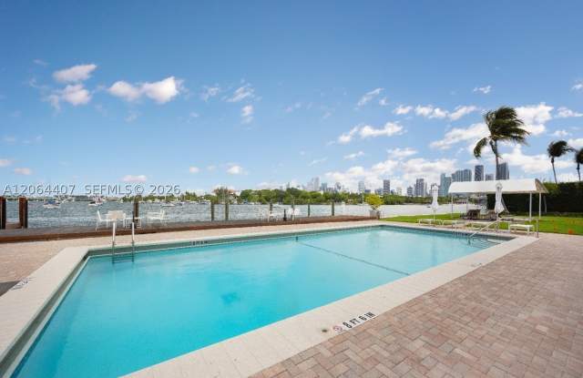 1110 Venetian Way photos photos