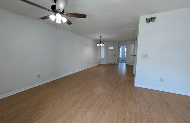 NOW AVAILABLE! Upgraded 3 Bedroom, 2 Bath Townhome with a Fenced yard, and close to NAS Jax and I-295! Gallery 4