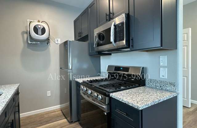 606 Brookview Dr Gallery 3
