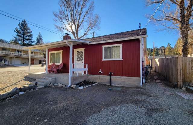 Cozy Studio on a Spacious Corner Lot – All Utilities Included! photos photos