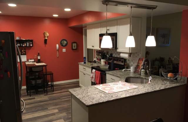20707 Highland Hall Drive Gallery 4