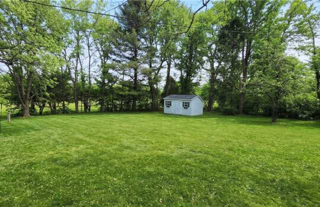 28 Candlewood Drive Gallery 2