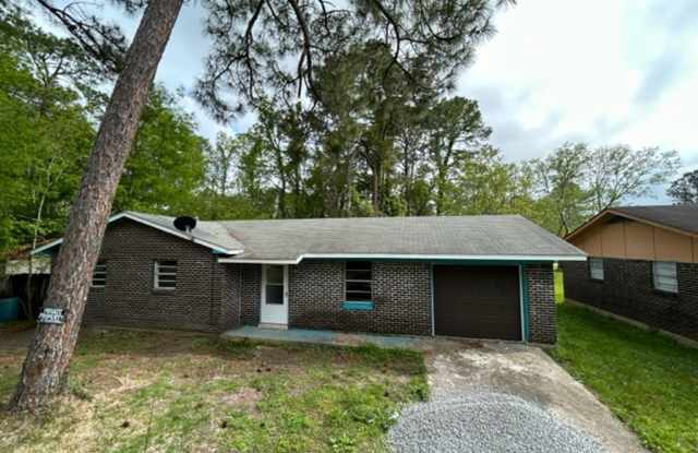 Moss Point 3 Bedroom - 6430 Frederick Street, Moss Point, MS 39563