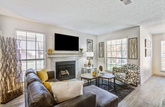 Crossroads at Arlington Apartments photos photos