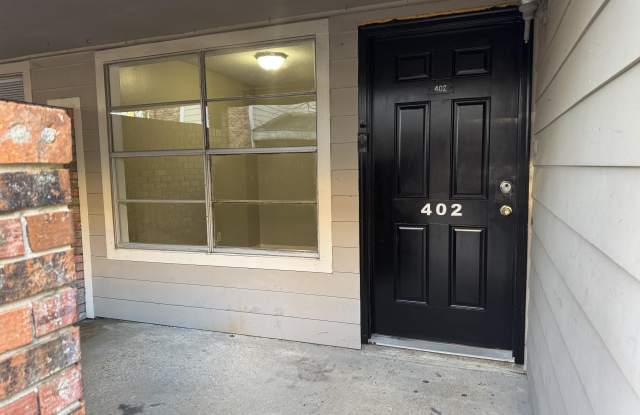 2804 Dubarry Drive Gallery 2
