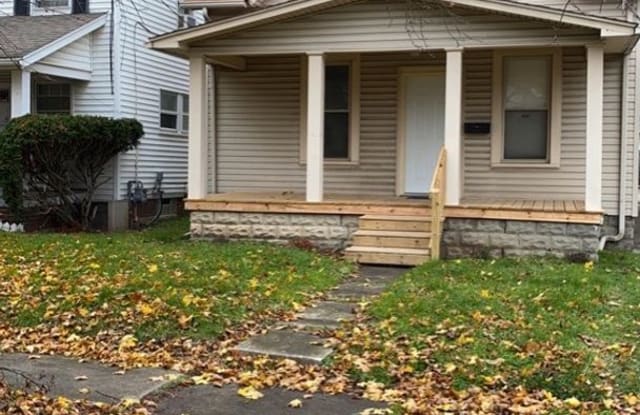 1746 Wychwood St - 1746 Wychwood Street, Toledo, OH 43613