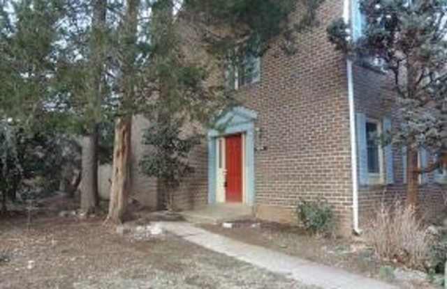 9616 NONQUITT DRIVE - 9616 Nonquitt Drive, Oakton, VA 22031