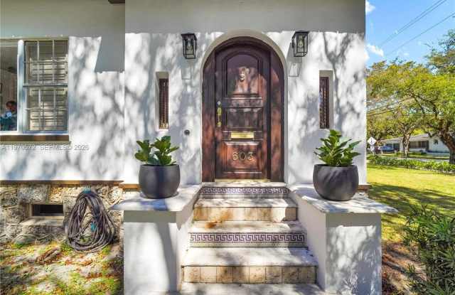 603 Minorca Ave photos photos