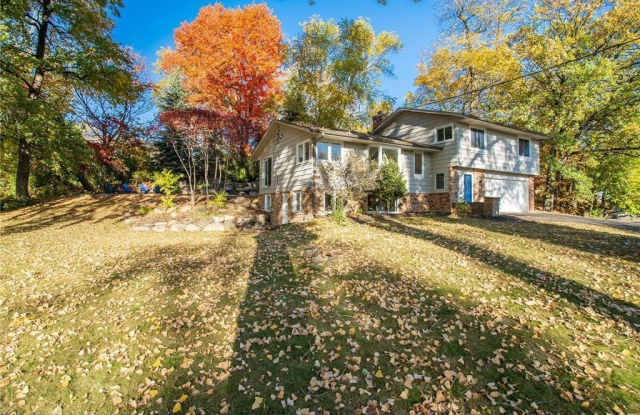 4644 Carlow Road photos photos
