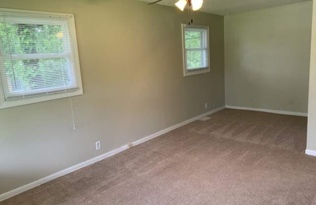 1117 Farley Drive Gallery 4