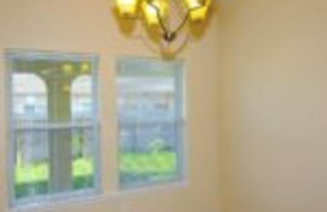 16138 Coralvine St Gallery 4