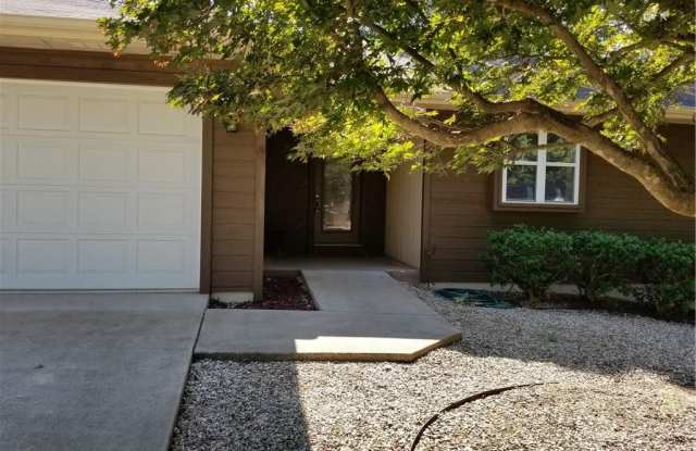 7 Penrith  DR Gallery 2