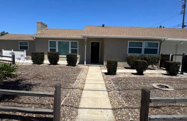 Updated 2 Bed / 1 Bath Home with Garage & Private Fenced Yard photos photos