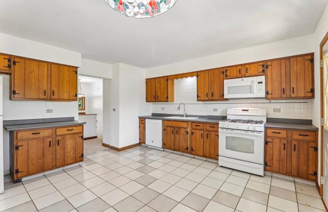 4533 Black Partridge Ln Gallery 2