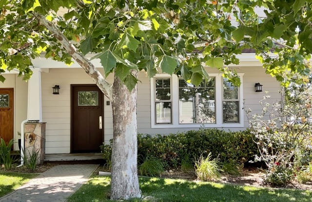 168 Wedgewood Ave photos photos