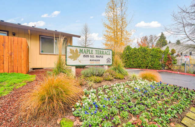 Maple Terrace Gallery 3