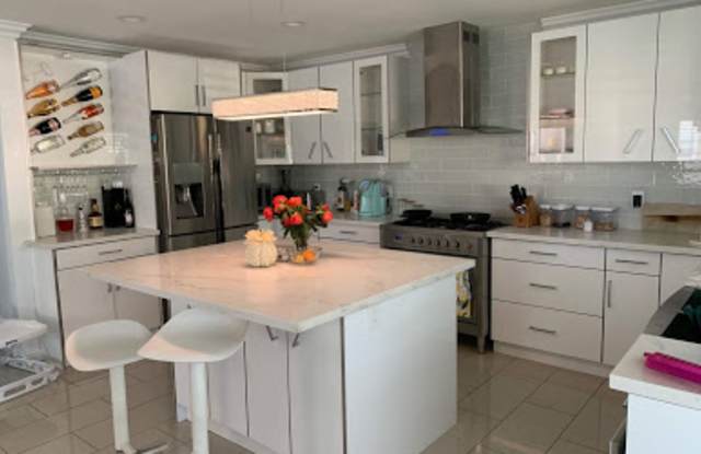 4537 Katherine Avenue photos photos