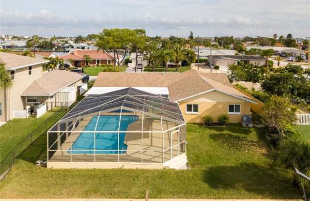 6414 2ND PALM POINT Gallery 4