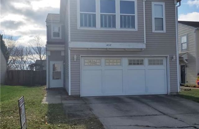 457 OVERLAND Drive - 457 Overland Drive, Greenwood, IN 46143