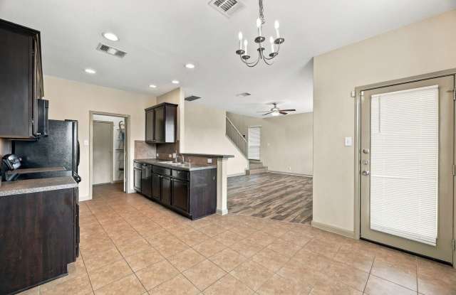 756 Guna Dr Gallery 4