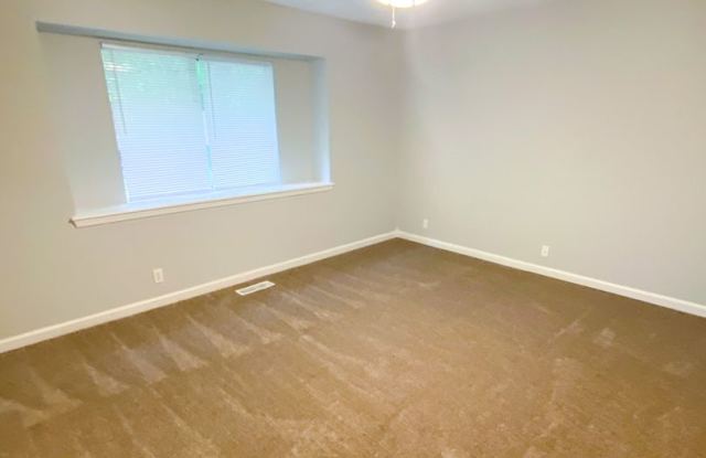 Beautiful 4 Bedroom 2 Bath photos photos