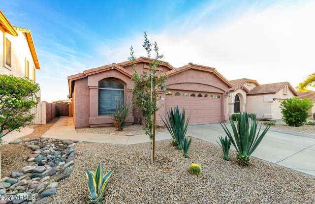 4847 E ABRAHAM Lane Gallery 2