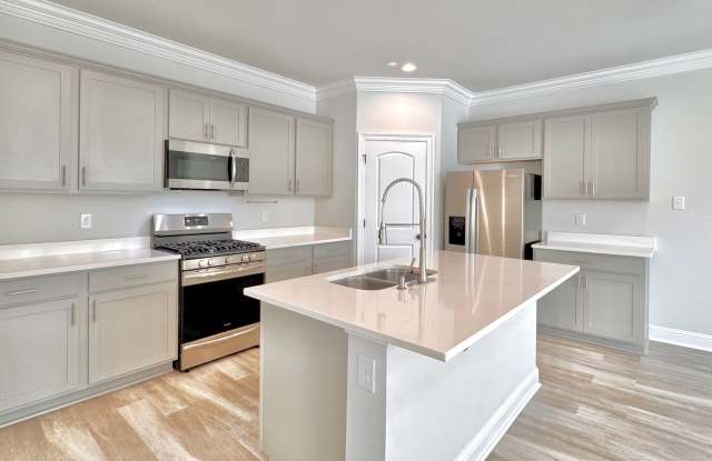 Modern 3BR/2.5BA Home Near LSU - Double Garage, Washer/Dryer  Lawn Care Included | Small Pets Welcome photos photos