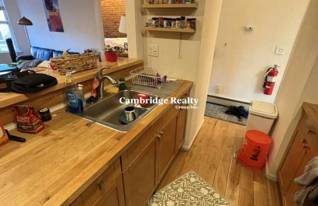 204 Northampton St. Gallery 3
