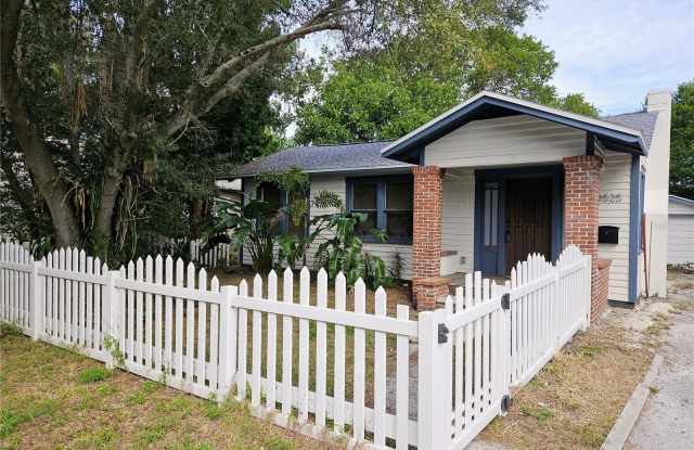 3525 IRIS STREET N - 3525 Iris Street North, St. Petersburg, FL 33704 3525 IRIS STREET N - 3525 Iris Street North, St. Petersburg, FL 33704