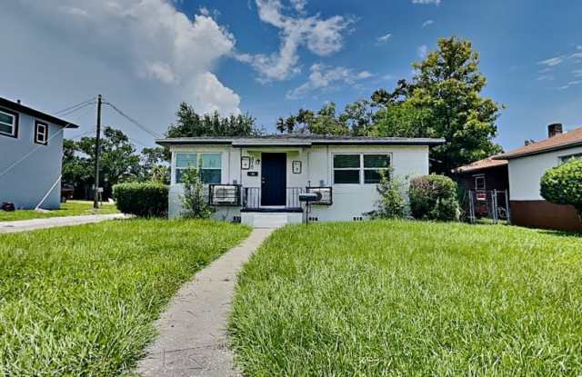 875 21st Ave S photos photos