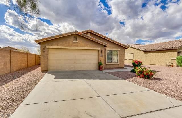 7304 S SUNRISE Way Gallery 2