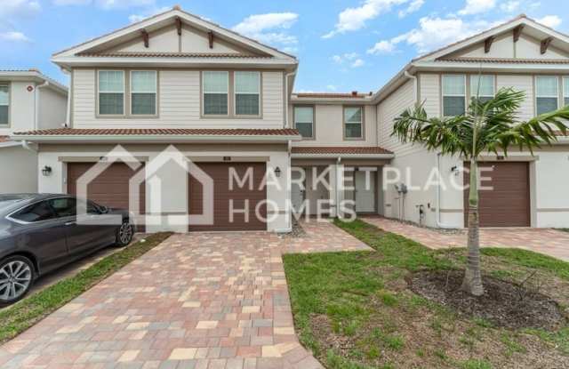 7157 Greenwood Park Cir - 7157 Greenwood Park Circle, San Carlos Park, FL 33967