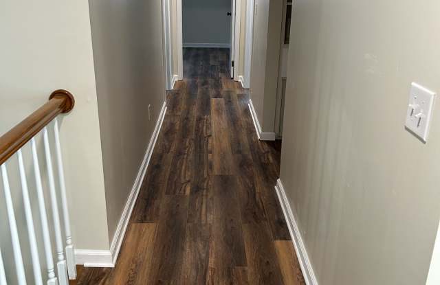 657 Golf Course Dr photos photos