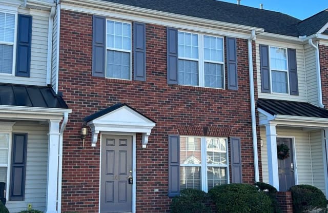 205 Spring Crossing Circle - 205 Spring Crossing Circle, Greer, SC 29650