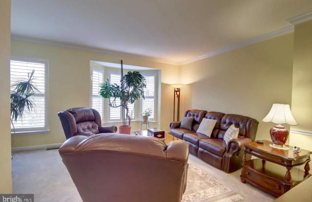 4864 CAVALLO WAY Gallery 4