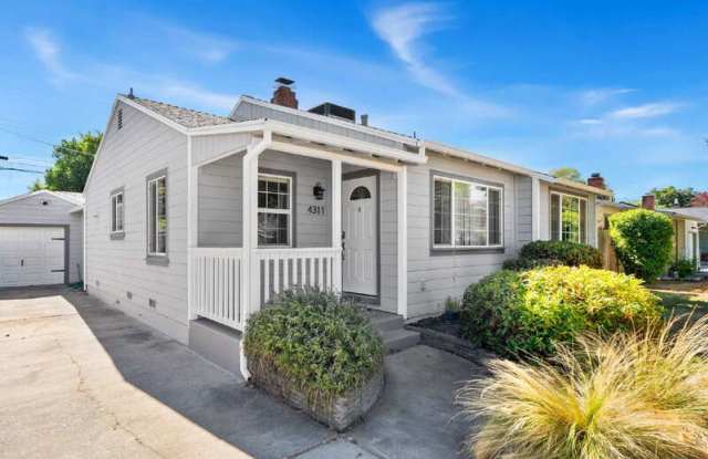 4311 Cabrillo Way Gallery 3